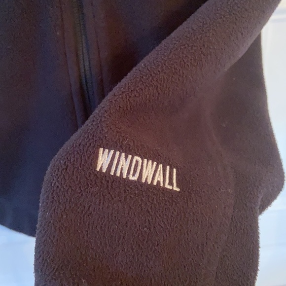 North Face Windwall jacket - Picture 3 of 6